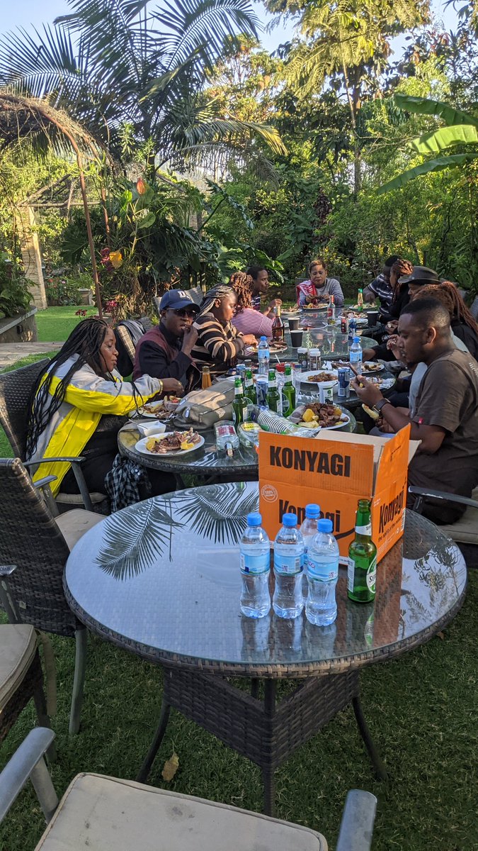 SpecialHireTz's tweet photo. What I love is that you're just walking around with this picture in your phone so you can whip it out and look at it whenever you want. Weird
#visitthemileisurepark #arusha #arumeru #getaway @OptimusAlpha27 @lawigazulo @liberata @JeffWaoo @S1mba29 @JacklineKimambo @olesalekwa1 https://t.co/Fwq1rqYIUb