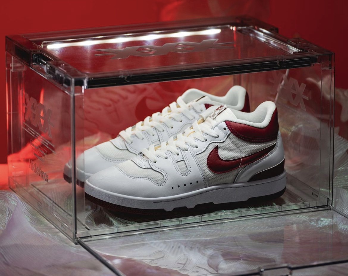 Kicks1F's tweet image. 📅【夏頃発売】📅
NIKE MAC ATTACK QS SP RED CRUSH (FB8938-100)

👟白赤でシンプルに配色したレトロ感漂う新作MAC ATTACKが登場🔥🔥
🔗sneakers-taro.com/entry/mac-atta…

#Nike #Macattack #スニーカー抽選