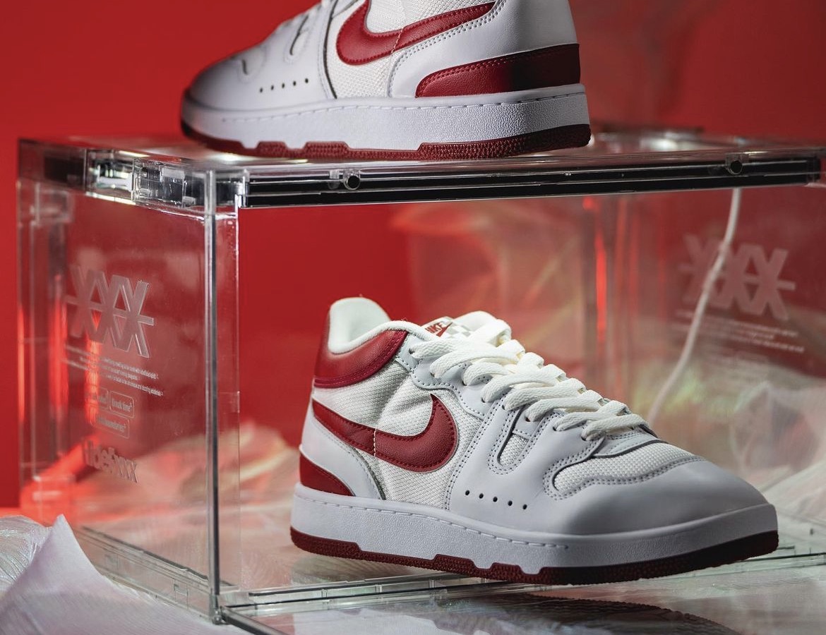 Kicks1F's tweet image. 📅【夏頃発売】📅
NIKE MAC ATTACK QS SP RED CRUSH (FB8938-100)

👟白赤でシンプルに配色したレトロ感漂う新作MAC ATTACKが登場🔥🔥
🔗sneakers-taro.com/entry/mac-atta…

#Nike #Macattack #スニーカー抽選