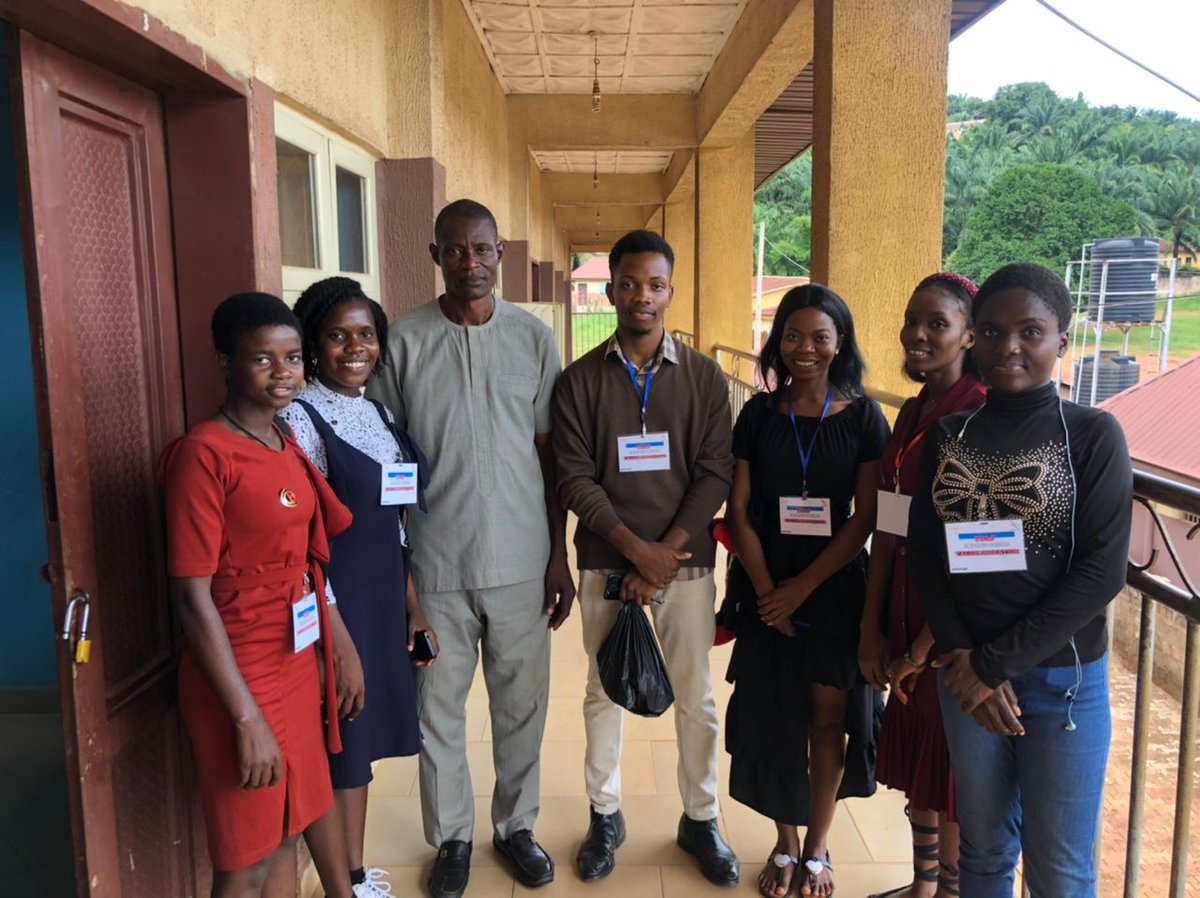 Unusual1ne's tweet photo. Over a hundred students reached. We keep making progress...
@LEAPAfrica @ValuesDay 
#yldp #changeprojects #impactsquad #valueseducation https://t.co/hLDgSvdGB5