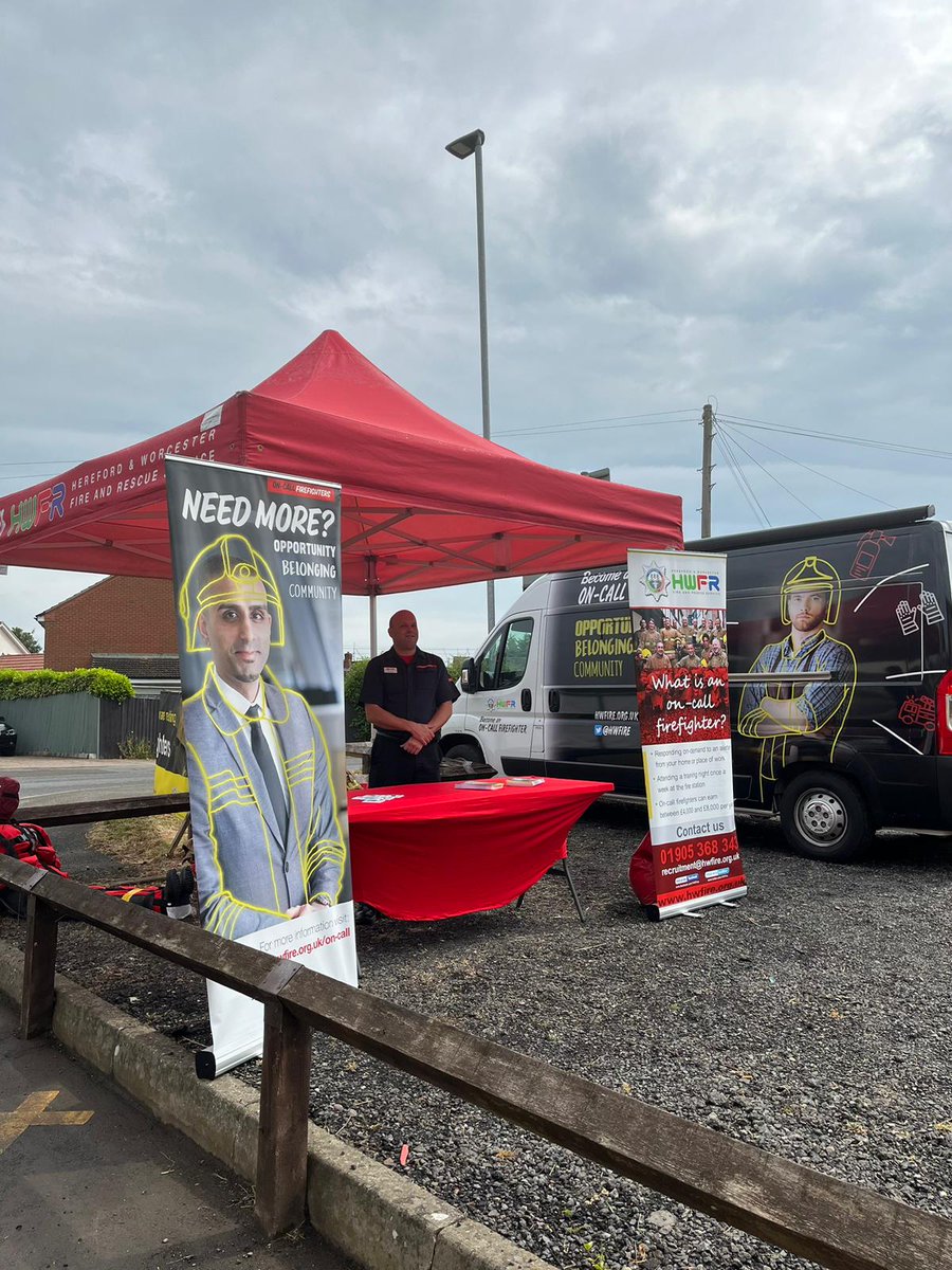 Join us @HWFireTenbury today for their 999 open day #oncallfirefighter