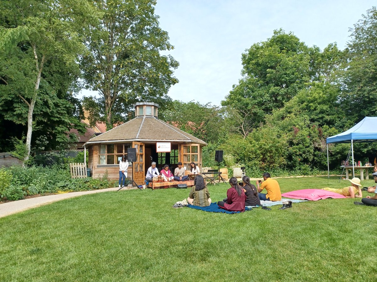 Great way to start the day - morning ragas performed by the <a href="/Cambridge_Uni/">Cambridge University</a> Indian Classical Music Society hosted by <a href="/LucyCavColl/">Lucy Cavendish College</a>. Congratulations <a href="/p_mysoor/">Dr Poorna Mysoor</a> on another fantastic event. 

Next up: Don Giovanni at <a href="/glyndebourne/">Glyndebourne</a>!