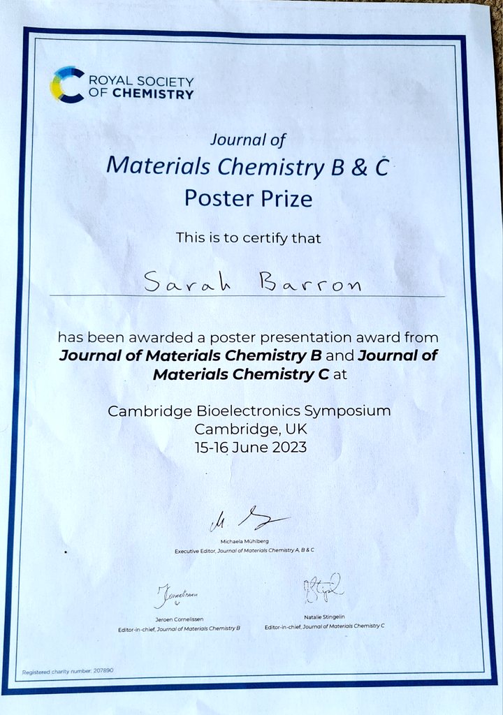 BiotechBarron's tweet image. Honoured to have won the @RoySocChem poster prize for my PhD research at the Cambridge #Bioelectronics Symposium yesterday #CBS2023 
Thanks to @GeorgeMalliaras @biochemist_hero  @westcamhub for putting on a great event 💡 🧠 
@BioElSystTech 
@BioelectronicsL 
@Cambridge_Uni