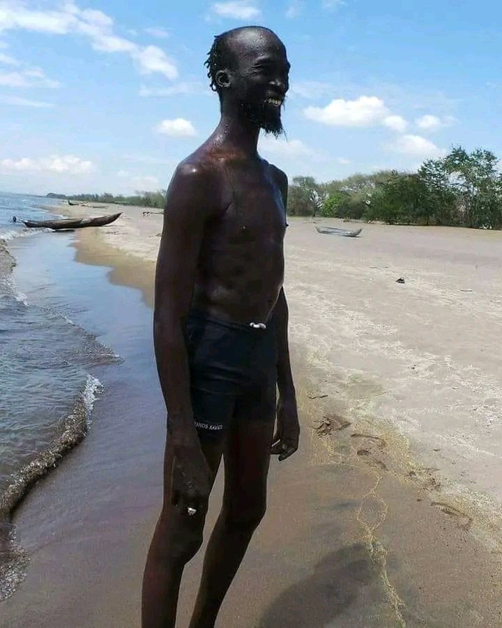 Former South Sudanese Minister of Water, Natural Resources and Irrigation (2016)  and later Assistant Minister of Interior (2018)  Hon. Mabior Garang de-Mabior. He resigned from politics and is now a serious farmer in Wang' Chieng' village ( Wangulei) , upper Nile.