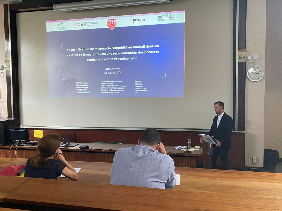 Nicolas Babault (@nbabault) on Twitter photo Soutenance de thèse <a href="/tom_douchet/">Tom Douchet</a> sur la planification du microcycle dans le football. 👏🏻👏🏻👏🏻👍🏻🎉👨🎓 <a href="/LabCaps_Dijon/">Labo INSERM CAPS, Dijon</a> <a href="/CepCometti/">CEPCometti</a> Soutenance de thèse <a href="/tom_douchet/">Tom Douchet</a> sur la planification du microcycle dans le football. 👏🏻👏🏻👏🏻👍🏻🎉👨🎓 <a href="/LabCaps_Dijon/">Labo INSERM CAPS, Dijon</a> <a href="/CepCometti/">CEPCometti</a>