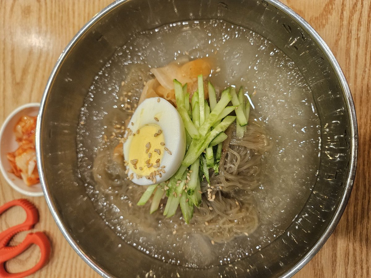 날이 너무 덥당ㅠㅠ 여름엔 역시 물냉면!