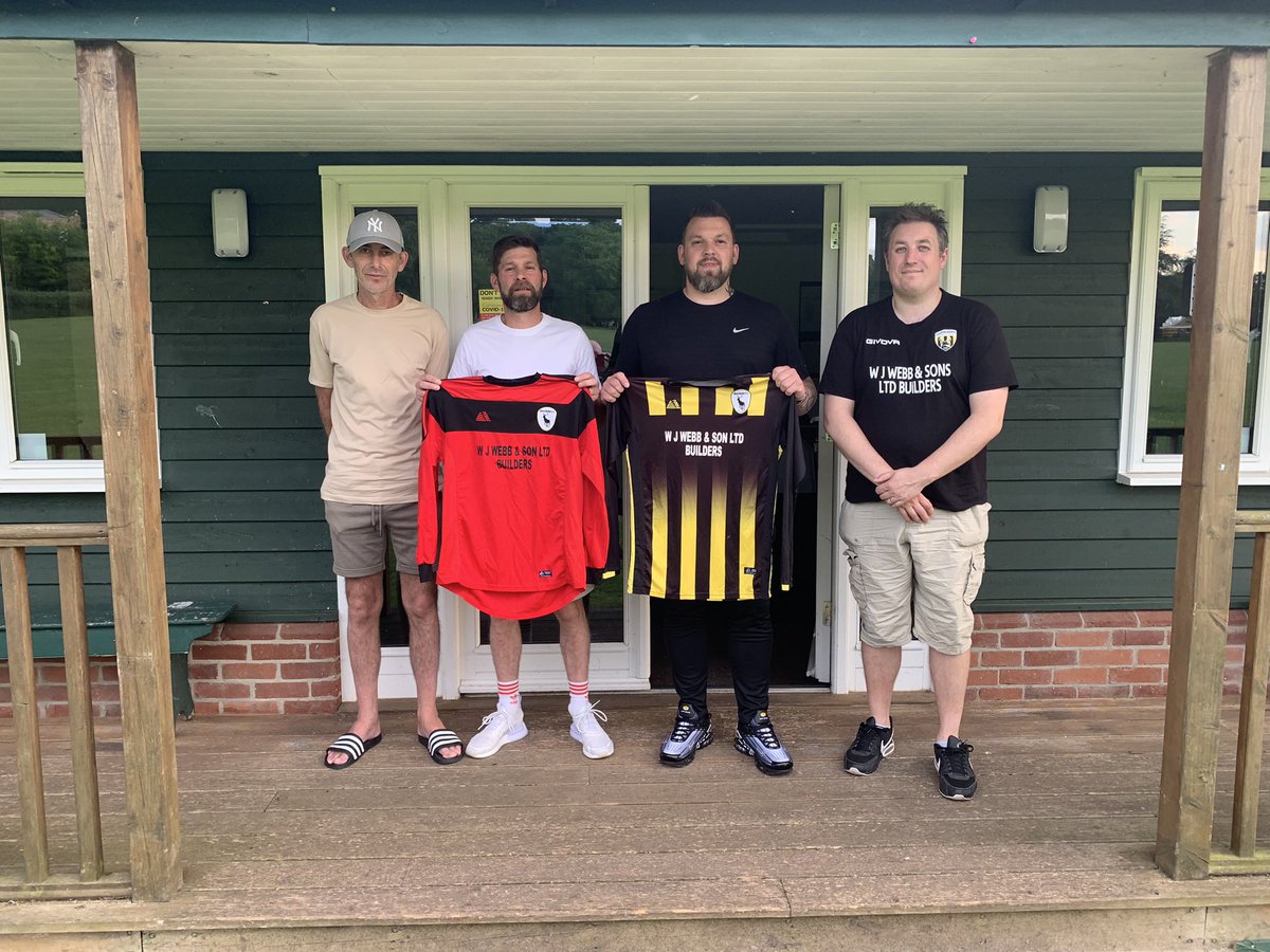🚨So, this photo showcasing our kits must make it official 🚨

✍️ Welcome To Our Club Our New <a href="/ThamesValleyPL/">Thames Valley PL</a> Div 1 Management Team of <a href="/PlumridgeIan/">Ian Plumridge</a> <a href="/WESTIE_1977/">westie</a> &amp; <a href="/MHearn36751889/">Martin Hearn</a>, along with our chairman <a href="/Djmarkyb23/">DJ Marky B</a>.  

Looking forward a long and successful future at the club 🏆