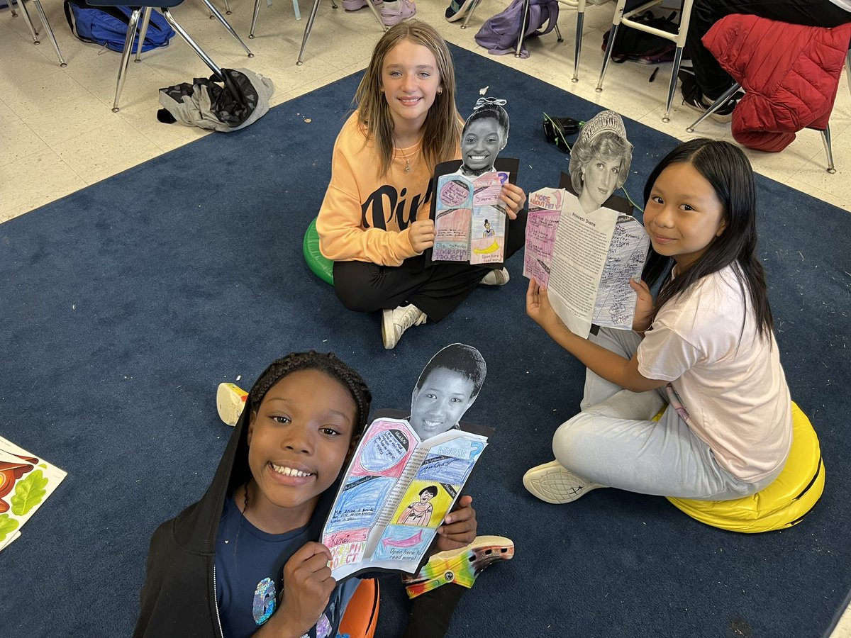 Pinebrookgcsd's tweet image. Ms. Kuzma’s Class shared their “Who Was?” biography projects yesterday! #engagedlearning 
@GreeceCentral @PettiferSuz @andreageglia