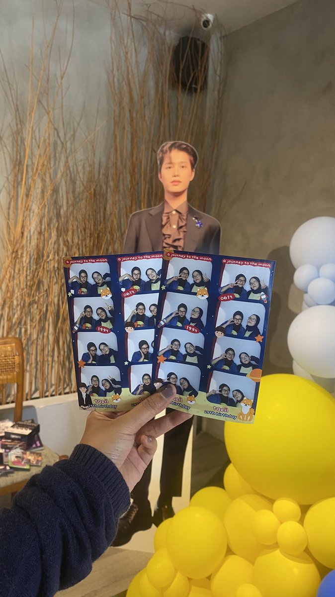 With @mo_oniest 💛💛💛

#AJourneyToTheMoon #Taeil29thBirthday 
@tothemoon_1406 💛💛💛