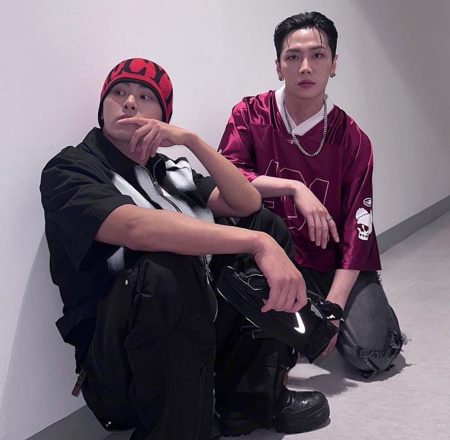Ho_bitious's tweet photo. 내가 또 야야즈 너무 사랑하잔니 https://t.co/LtPzfGOstg