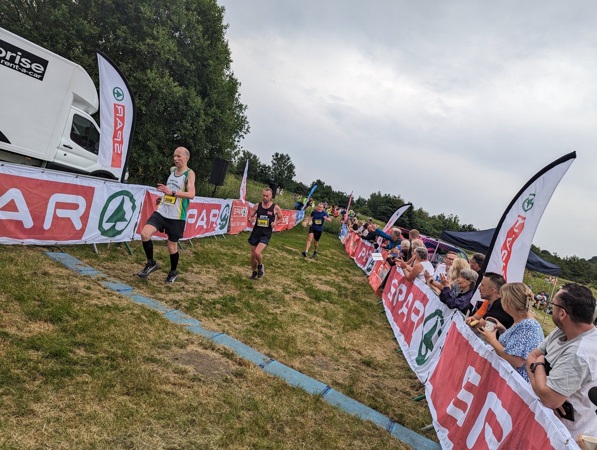 tamesideradio's tweet photo. There are a lot of runners are crossing the finish...
#TOT23 #TOT2023 #TourOfTameside #HighPeak @SPARintheUK
@JigsawHG https://t.co/m5j56SlyUt