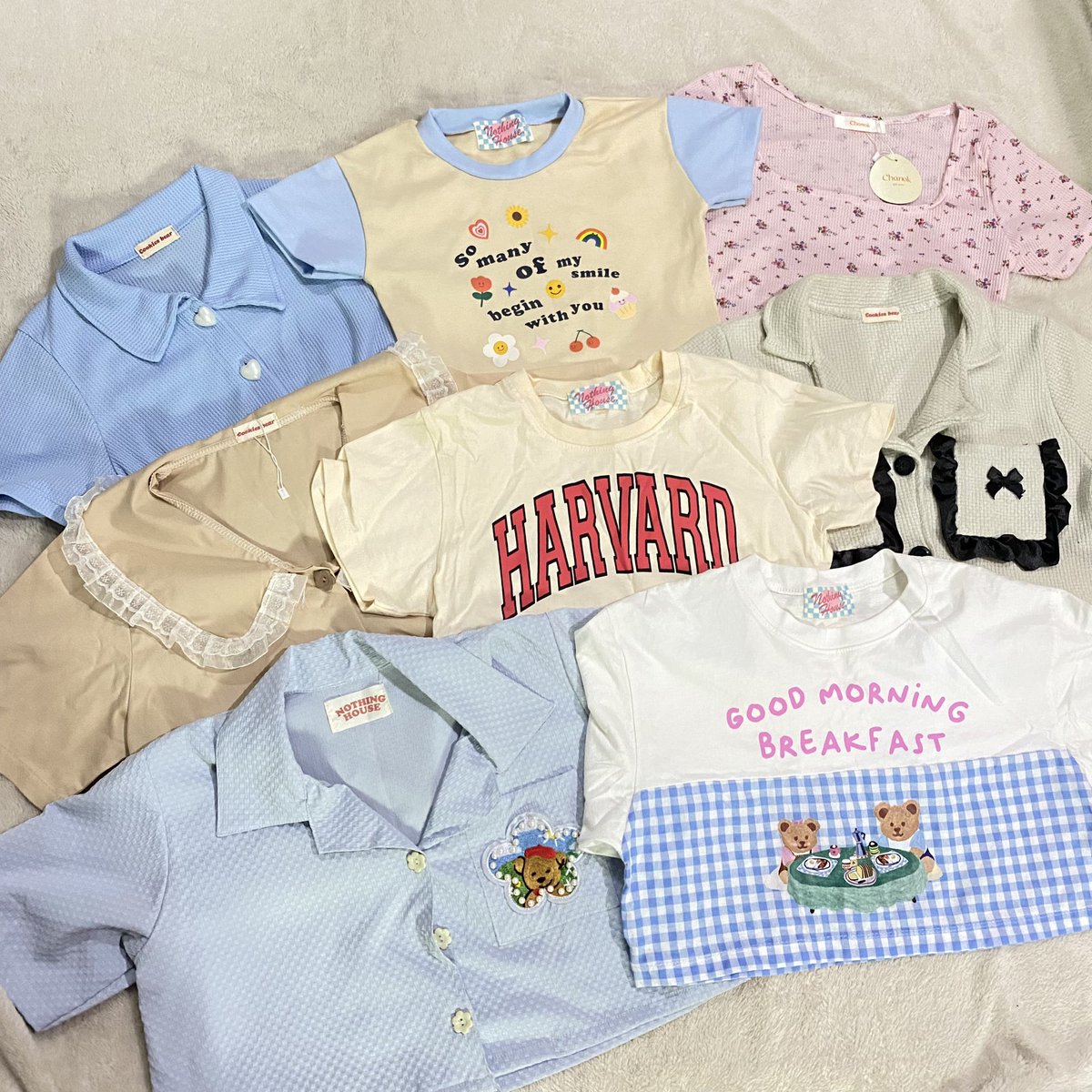 1721_peach's tweet photo. 🫧 #โล๊ะตู้เสื้อผ้า อ��กแน้ว หลักสิบเหมือนเดิม🫶🏻
รอบนี้มีเยอะมากกกก น่ารักๆทั้งนั้น🥹 
🍑 รี+ปัก ลด 5 บาทค้าบ 🍑

#ส่งต่อเสื้อผ้า #เสื้อผ้ามือสอง #ส่งต่อเสื้อผ้ามือสอง #ส่งต่อ #เสื้อผ้ามือสองสภาพดี #โล๊ะตู้ #cintageshop #ส่งต่อstylistshop #โล๊ะตู้เสื้อผ้ามือสอง https://t.co/14GyHeu5EJ