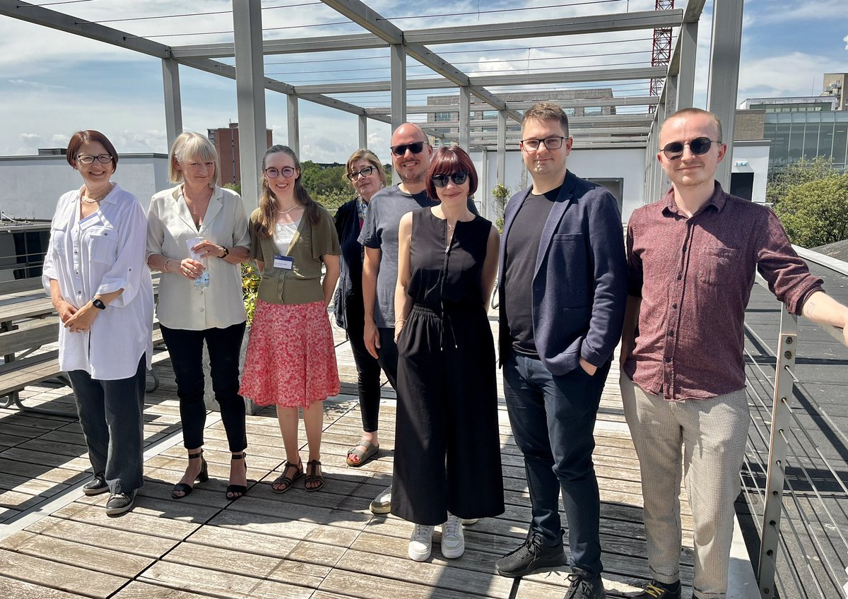 The first stages of PSM-AP's comparative policy research were introduced and, just as importantly, a lot of the team were together at last! 🇩🇰 #psm #mediapolicy