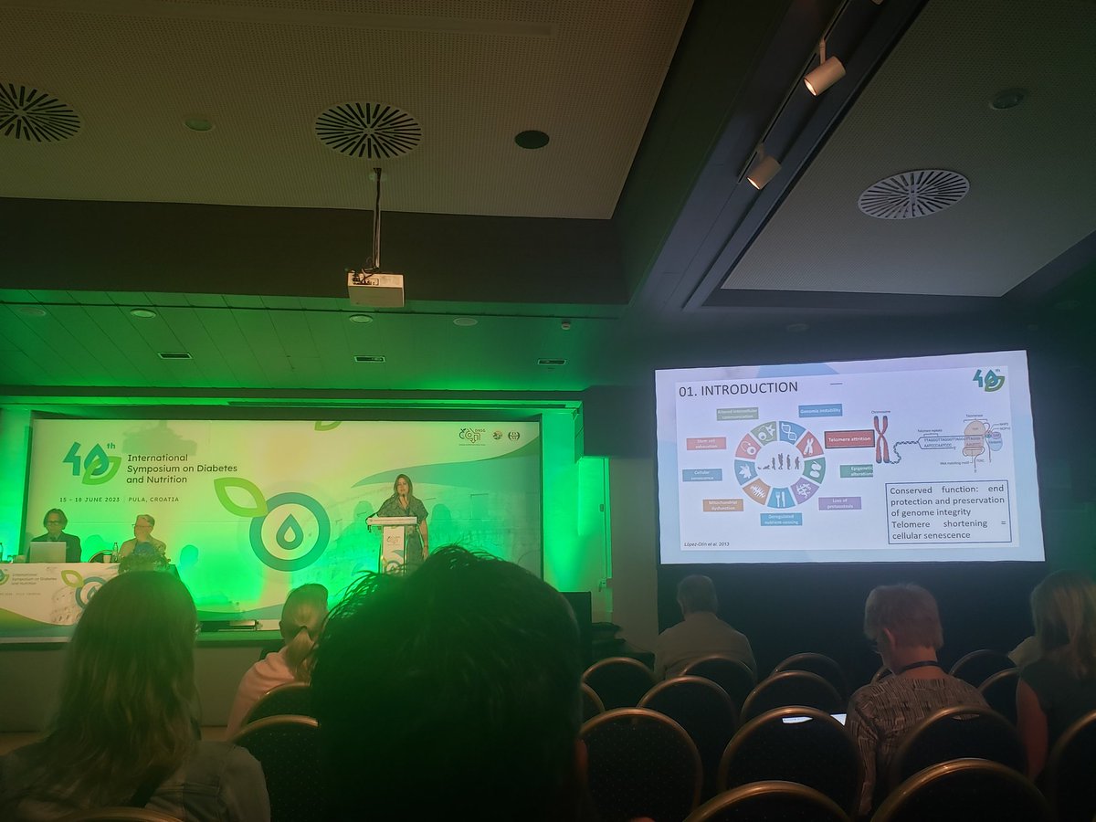 steph_nishi's tweet photo. PhD Candidate María Fernández de la Puente Cervera @nutrihumana_URV shared research on #telomere length in the #PREDIMEDPlus trial
➡️Panel on #ScientificRigor at #DNSG2023 in Pula, 🇭🇷
Chaired by:
Dr. Sievenpiper & Dr. Kendall (@Toronto_3D_Unit @nutrisci_uoft) https://t.co/hR1ZkCYm2v