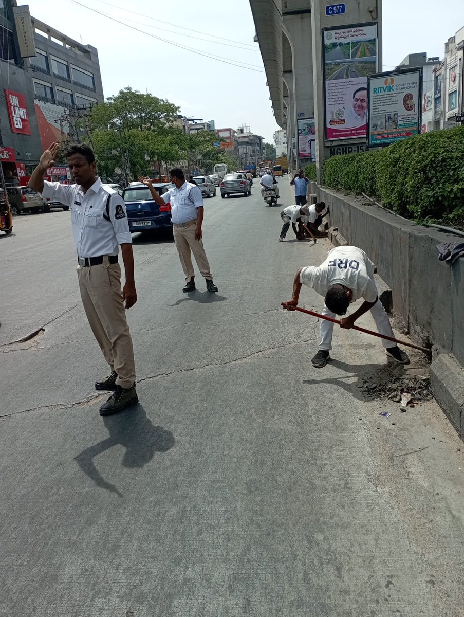 Nallakunta Traffic PS tweet media