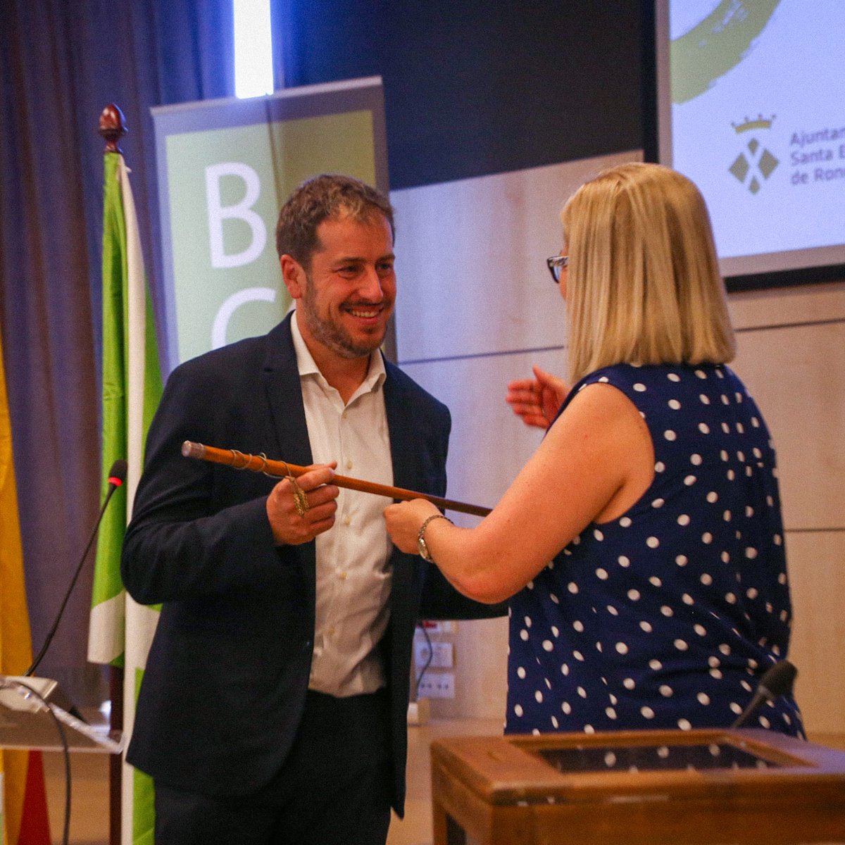 ajsantaeulalia's tweet photo. 👏 Francesc Bonet és reelegit alcalde de #SantaEulàliadeRonçana per majoria absoluta pel mandat 2023-2027

👉 @PackBonet : "Seguirem treballant per fer un poble més acollidor, viu, sostenible i connectat" https://t.co/s2mkgi1BbT