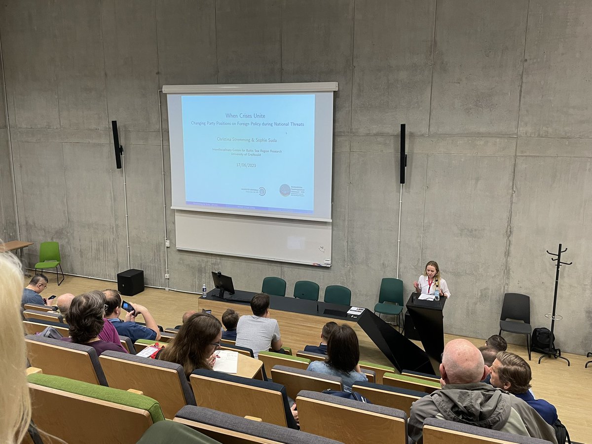 „#Zeitenwende“ of the German government in the changing #Baltic #security architecture in relation to party members positions explained by Christina Stremming <a href="/IFZO_Greifswald/">IFZO Greifswald</a> <a href="/uni_greifswald/">Uni Greifswald</a> at #CBSE2023 <a href="/balticstudies/">AABS</a>, Day 3.