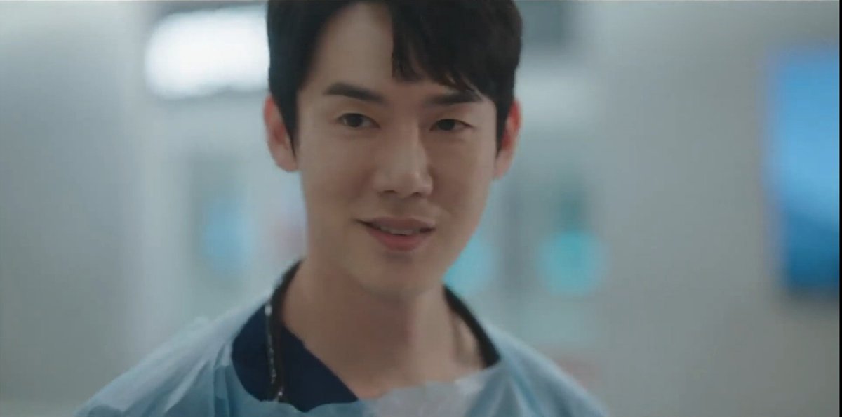 ความเกรี้ยวกราดของหมอซออูจิน ทำเอาหมอคังดงจูยิ้มได้  

#DrRomantic3
#DrRomantic3Ep15