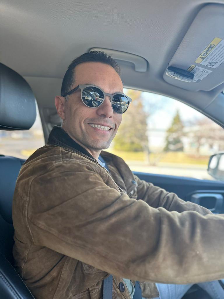 DrAndyMancini's tweet image. A close friend of mine is selling a pre-owned panoramic/Ceph x-ray machine by Vatech. 🇰🇷 Straight from South Korea, it&apos;s still in the crate and available in Charlotte #DentalEquipment #XRayMachine #PreOwned #LimitedAvailability #opportunity #dental #dentalclinic #dentalpractice