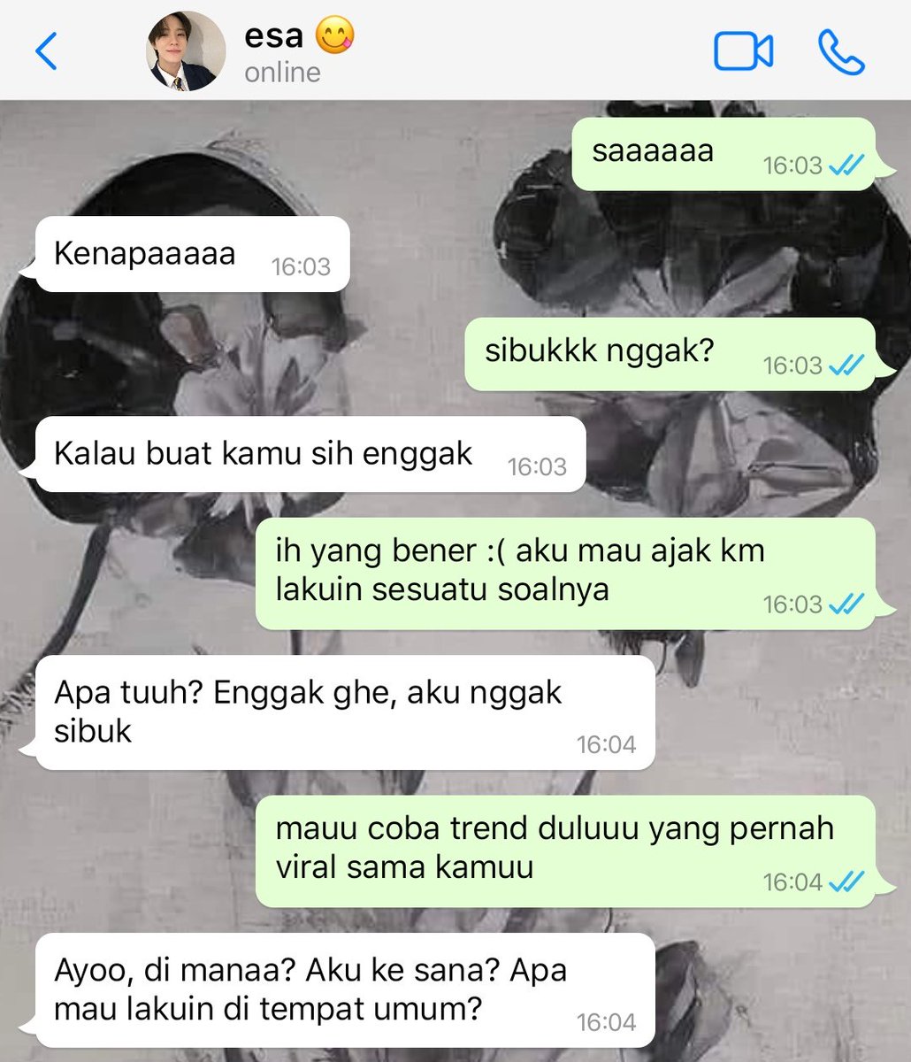 autumnsIove's tweet photo. bentuk cinta itu ... ya kamu!

lee jeno few tweets au ☆
by mia https://t.co/ZPQowdfyPR