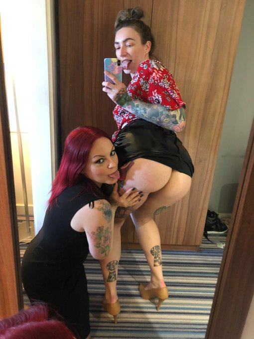 2 pic. Happy birthday to the beautiful @Ava_Austen have the best day 🍸🥳💋 https://t.co/yrD6top43p