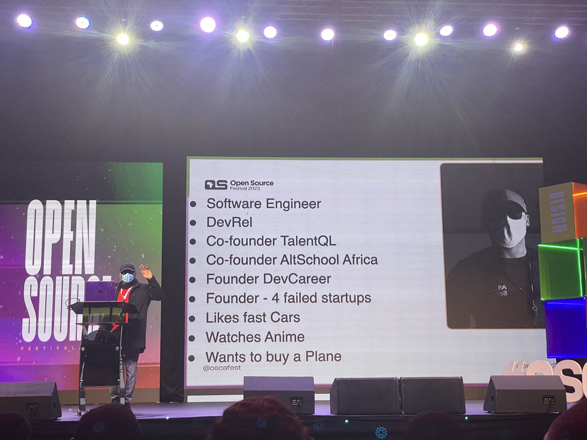 b_u_s_y_b_e_e's tweet image. We have @hackSultan talking about #opensecurity 

PS: He said he wants to buy a plane too 

#oscafest23