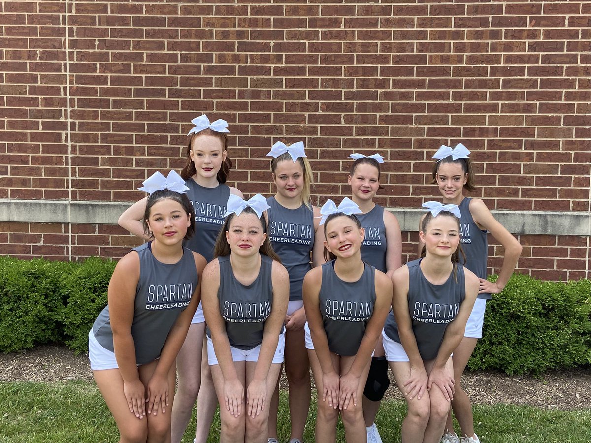 FHCSpartanCheer's tweet image. Off to camp we go! #bsbf #bbbs