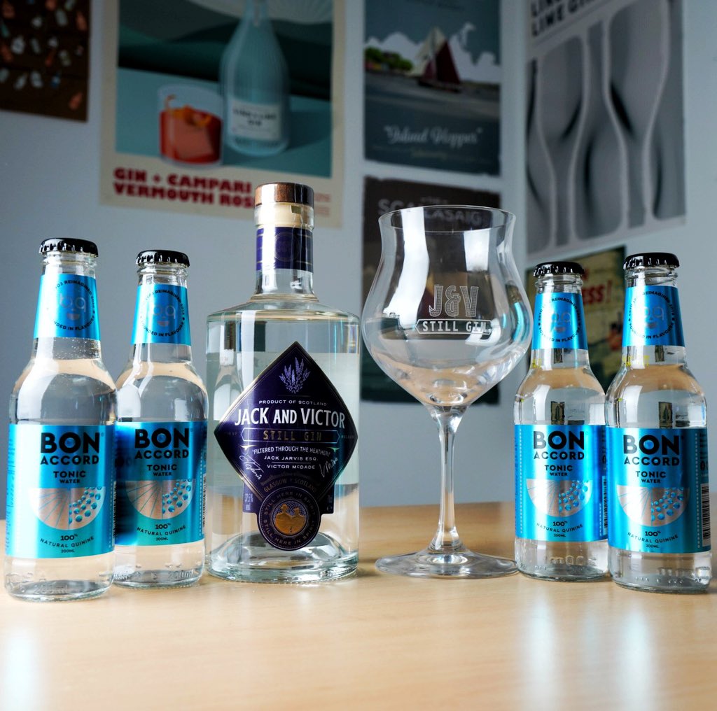 Craft56Scotland's tweet photo. This months Scottish Gin Club is a ‘belter’. From the duo behind Still Game, @jackandvictorofficial have their very own gin!
Packed full of cherry blossom, juniper, pink grapefruit and heather - this gin brings you a unique flavour and story
#ginclub #scottishginclub #stillgame https://t.co/PrZqxG6zSR