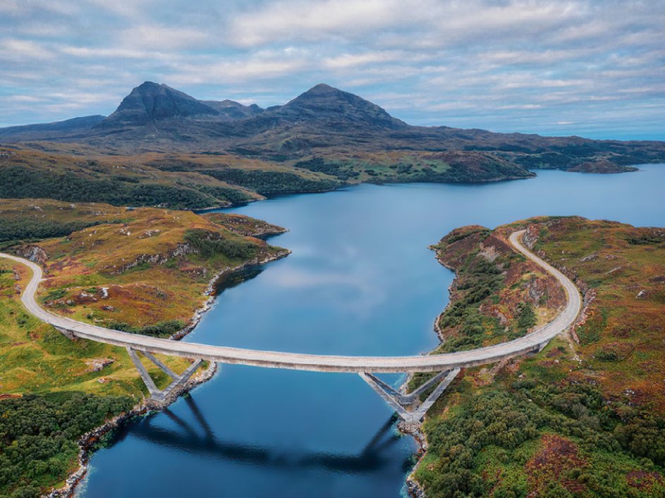 Our beautiful #Scotland is trending! 🌄 

What are some of your favourite routes across the country? 🛣️ 

Here's one of ours! Can you name it? 🤔 

<a href="/VisitScotland/">VisitScotland</a>