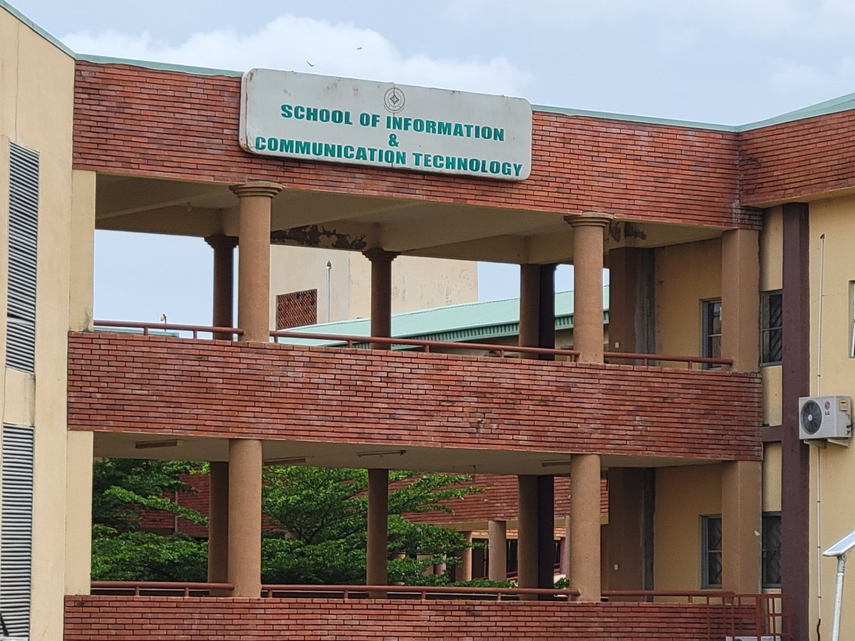 Hackathon Africa tweet media