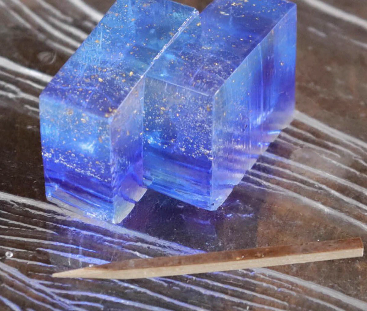 宇宙一美しい日本酒に合う和菓子！？山形銘菓「星降る夜に」が話題