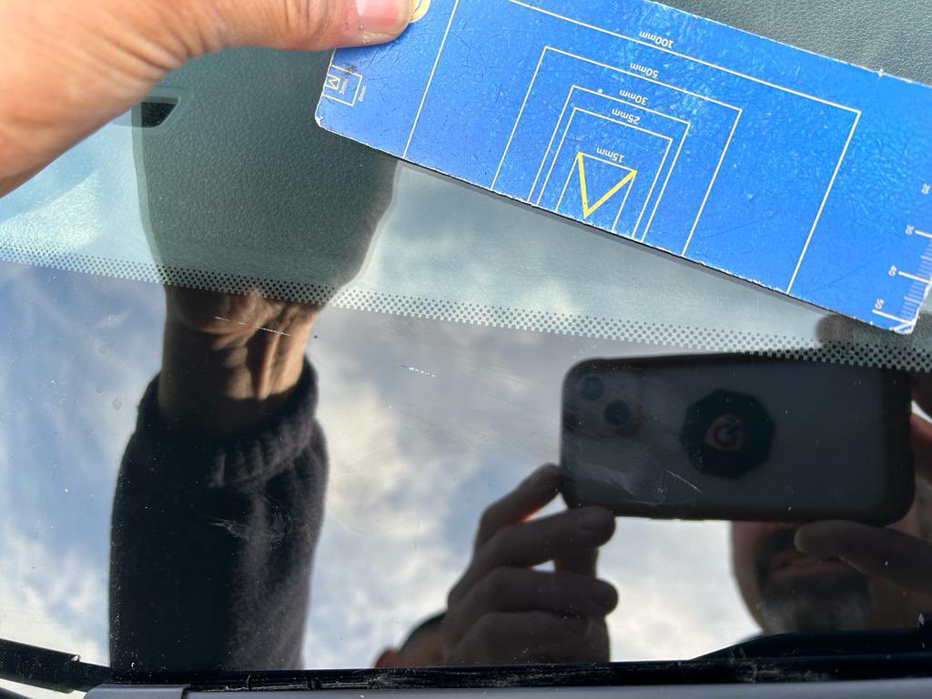 NickySherlockH's tweet image. Would F2M like to explain themselves, penalising my husband who has leased for over 12 years always handing vans back in immaculate condition. Being asked to pay £414.49 for a tiny hardly visible scratch. We have 2 disabled children. Cost of living crisis. Disgusting.