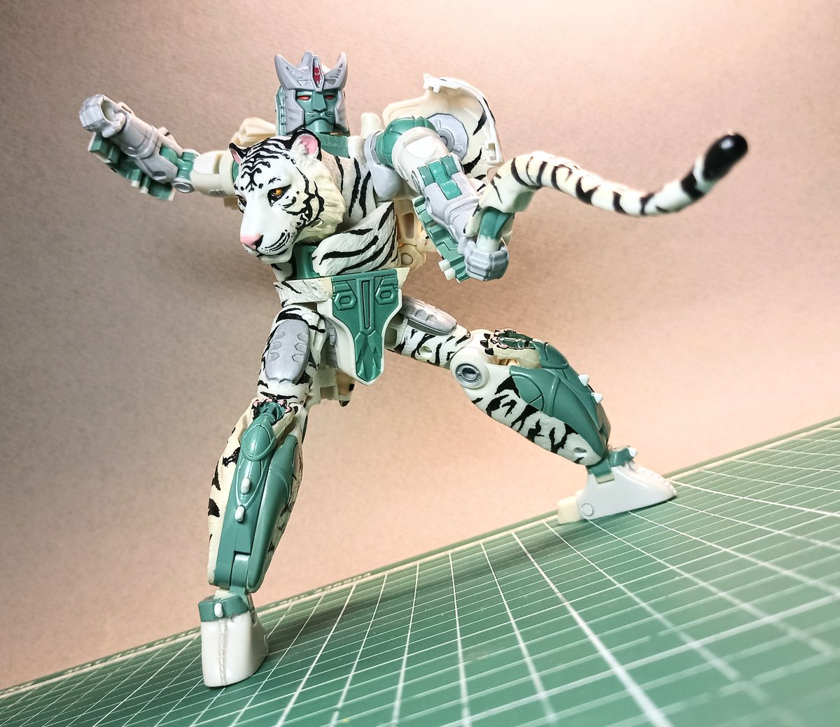 Sketchy Fox on Twitter "RT Interferencer_ Yellowing consumes my