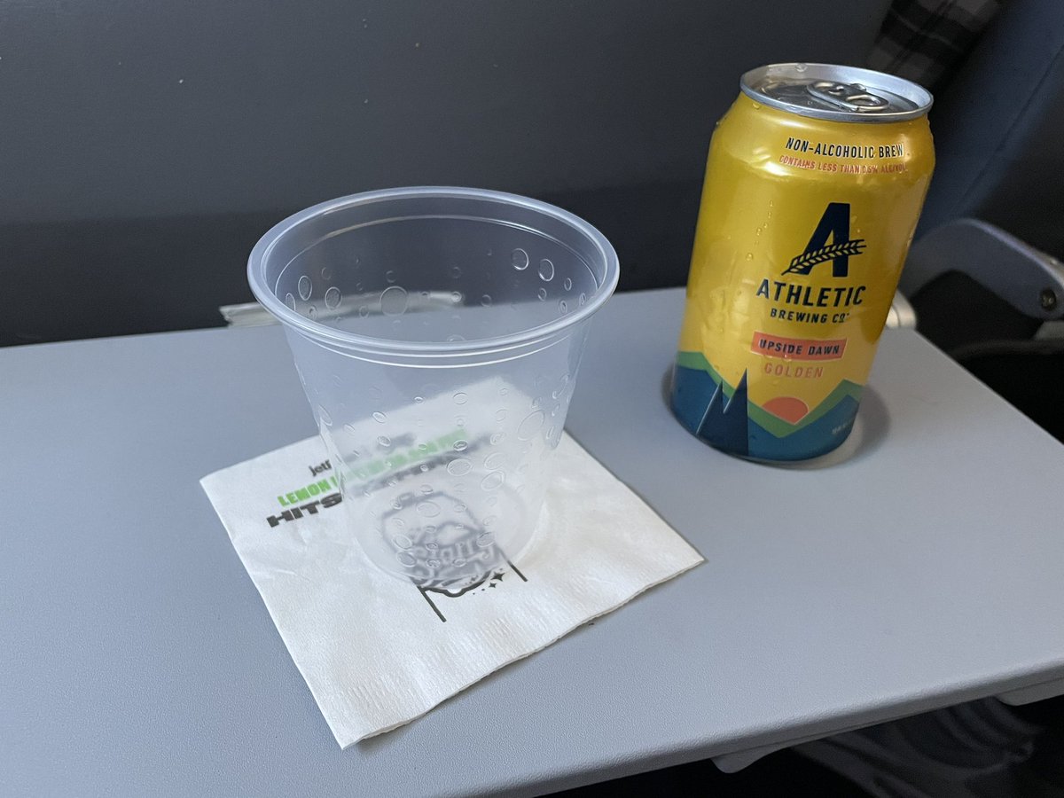 So excited to enjoy <a href="/AthleticBrewing/">Athletic Brewing</a> non-alcoholic beer on my <a href="/JetBlue/">JetBlue</a> flight! Thank you for inclusive beverage options!