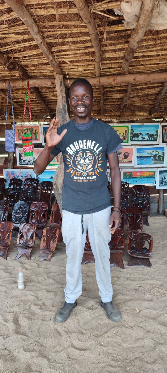 vincecarr1970's tweet photo. Hey @Nath_Brudenell ! Currently travelling thru Africa &amp; donated my Brudenell t-shirt to a lovely bloke in rural Malawi, to spread the word in East Africa 😁 https://t.co/gTD89NeU4T