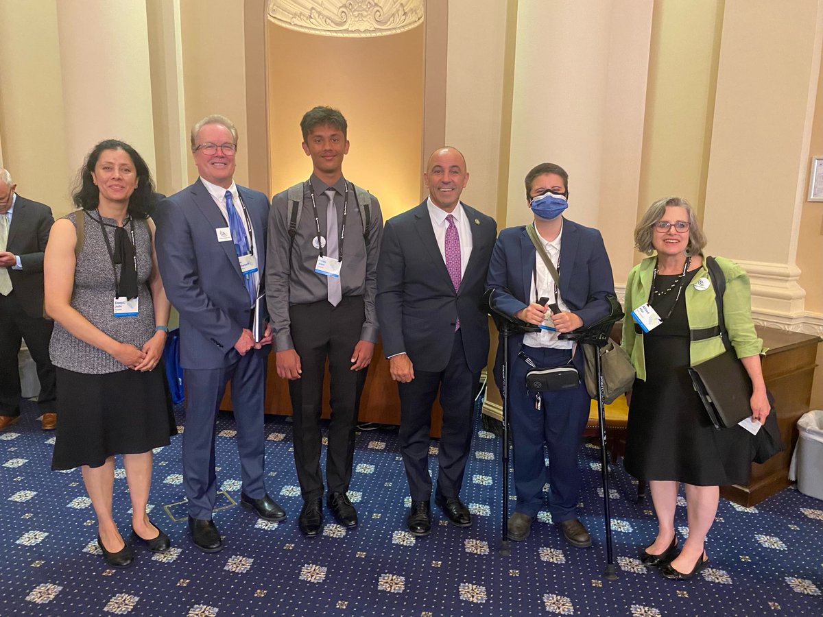 We are so proud of our lobby team in D.C. this week with @citizensclimate. Thank you for meeting with Congressman Panetta and making a powerful pitch for permitting reform. #permittingreform #climatechange