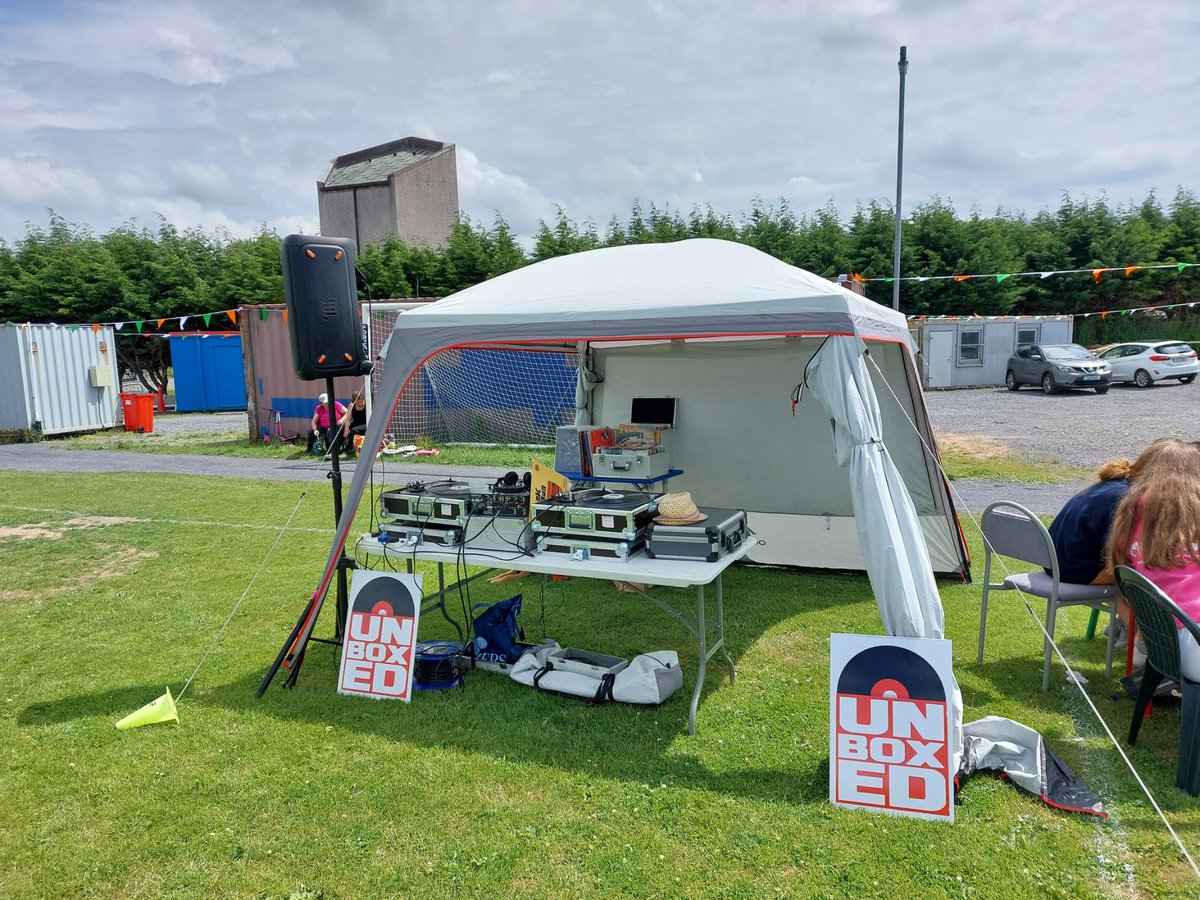 Gig 1 of 2 finished! Got to spin some tunes at the Scoil Mhuire family fun day. Even the threatening clouds held off, mostly
Gig 2 of 2 this evening is indoors. What better place to be than <a href="/ArmoricaRest/">ArmoricaGalway</a> . No booking needed, just pop in for a glass or a platter. Tunes from 9.30