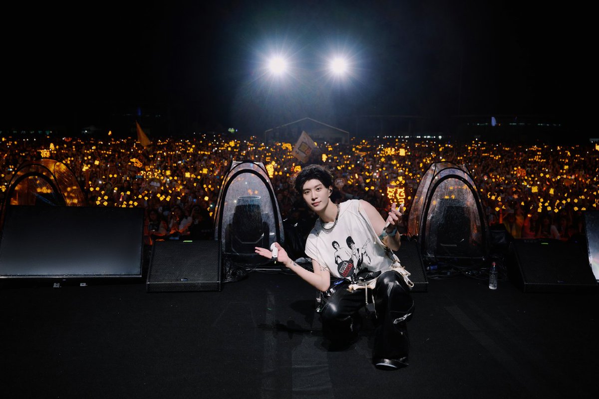 dailyfcc's tweet photo. 230618 #fanchengcheng studio weibo update

fan chengcheng at 'create the universe music festival'🎵 (3/3)

#范丞丞 #판청청 #ฟ่านเฉิงเฉิง #phạmthừathừa https://t.co/LTCuTrSpZ0