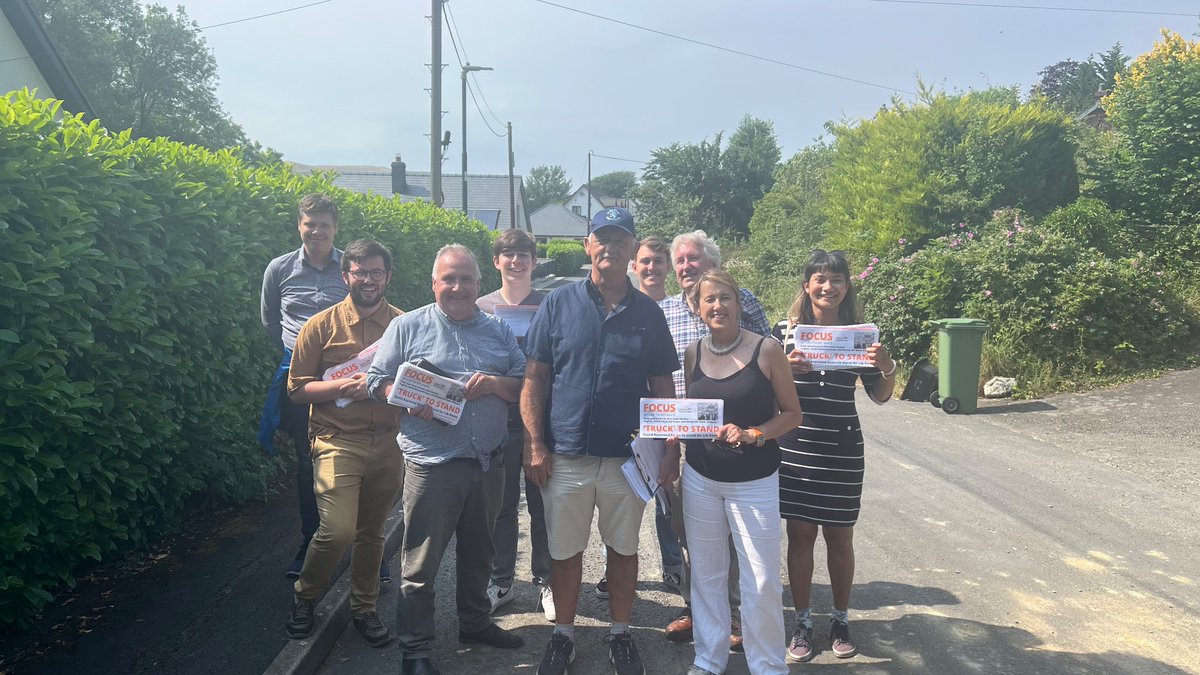 mark4ceredigion's tweet photo. Fantastic day canvassing with @DoddsJane @YoungLiberalsUK and others for truck in llanfarian Aberystwyth 💥#buildingabettercommunity #TogetherStronger https://t.co/6jCNbjwjlA
