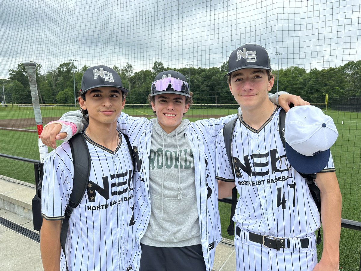 Akelly2024's tweet photo. Great to see you at the game today Cam!  You’ll be healed-up and back in the 16U Americans lineup soon! @CamWillis1313 @johnjwillis13 @Cole_Pastore @JohnPastore22 @NorthEast_BBall https://t.co/VtiffX5H4e