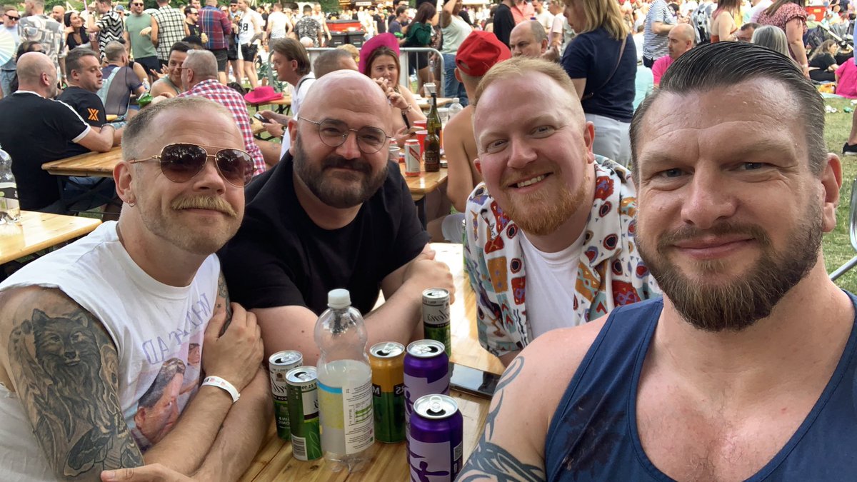 DOPreston's tweet photo. Salford Priding! 🏳️🌈🏳️⚧️
#PinkPicnic @Lima0212 @JMRGBY88 @TOPHERJBENNETT https://t.co/5Ga2iFRfdp