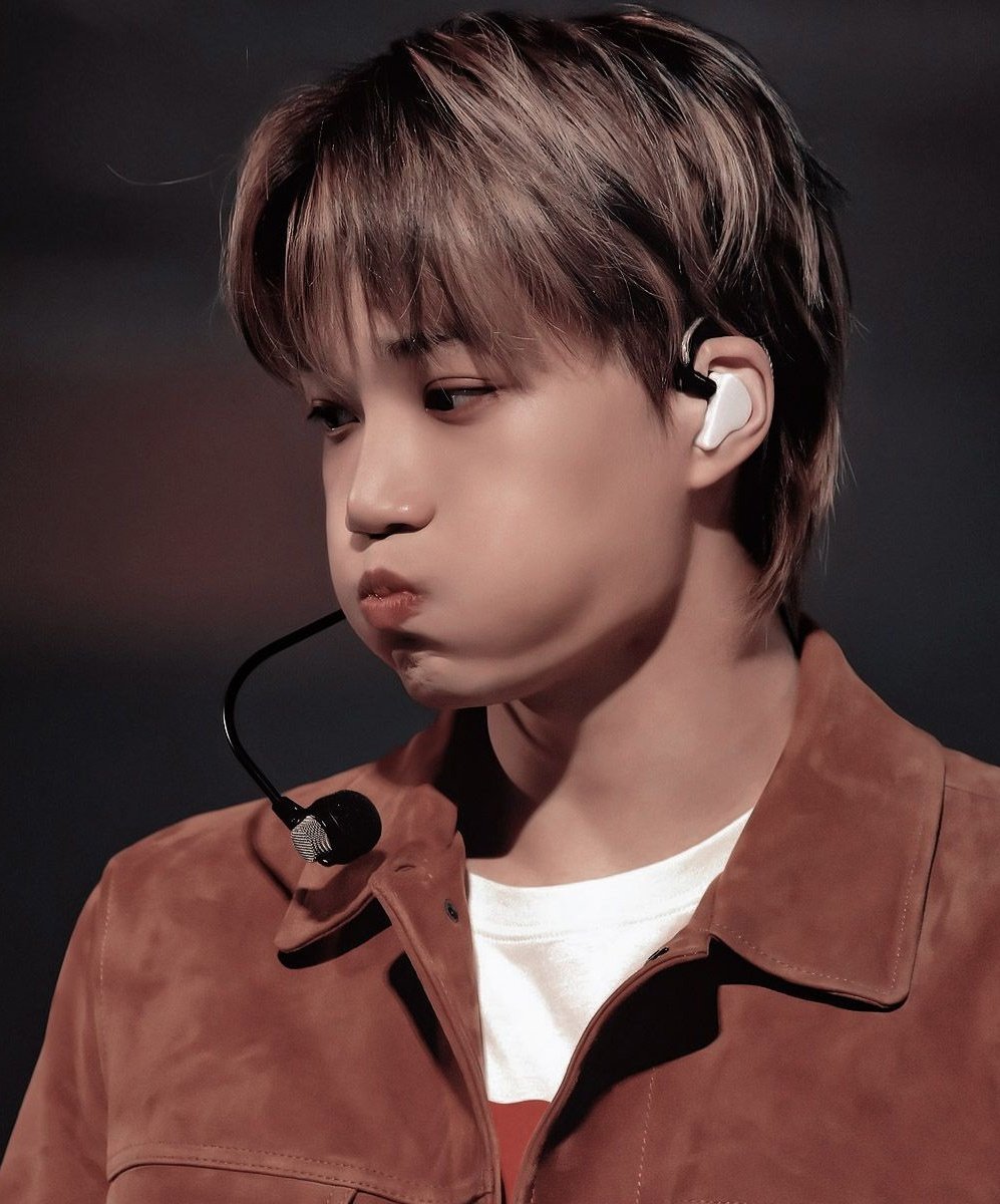 YEXINGMI_'s tweet photo. جهت توییت تگ تجاری جونگین

Kai #KAI #카이
#엑소 @weareoneEXO https://t.co/aZt1vE7vhx