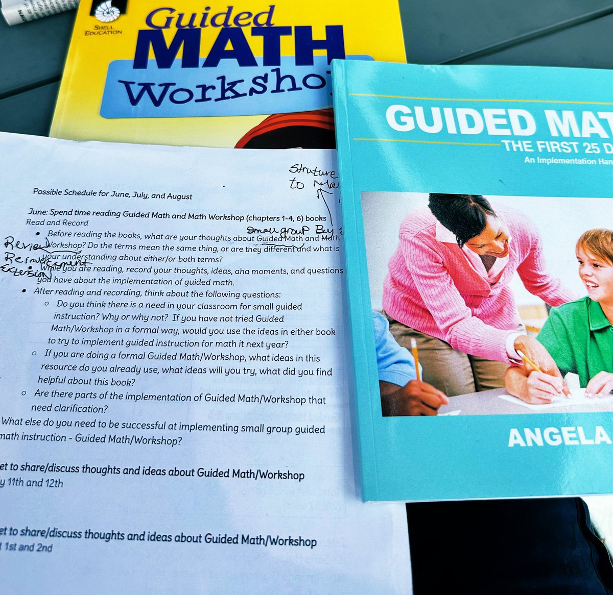 Mr. Cook tweet media