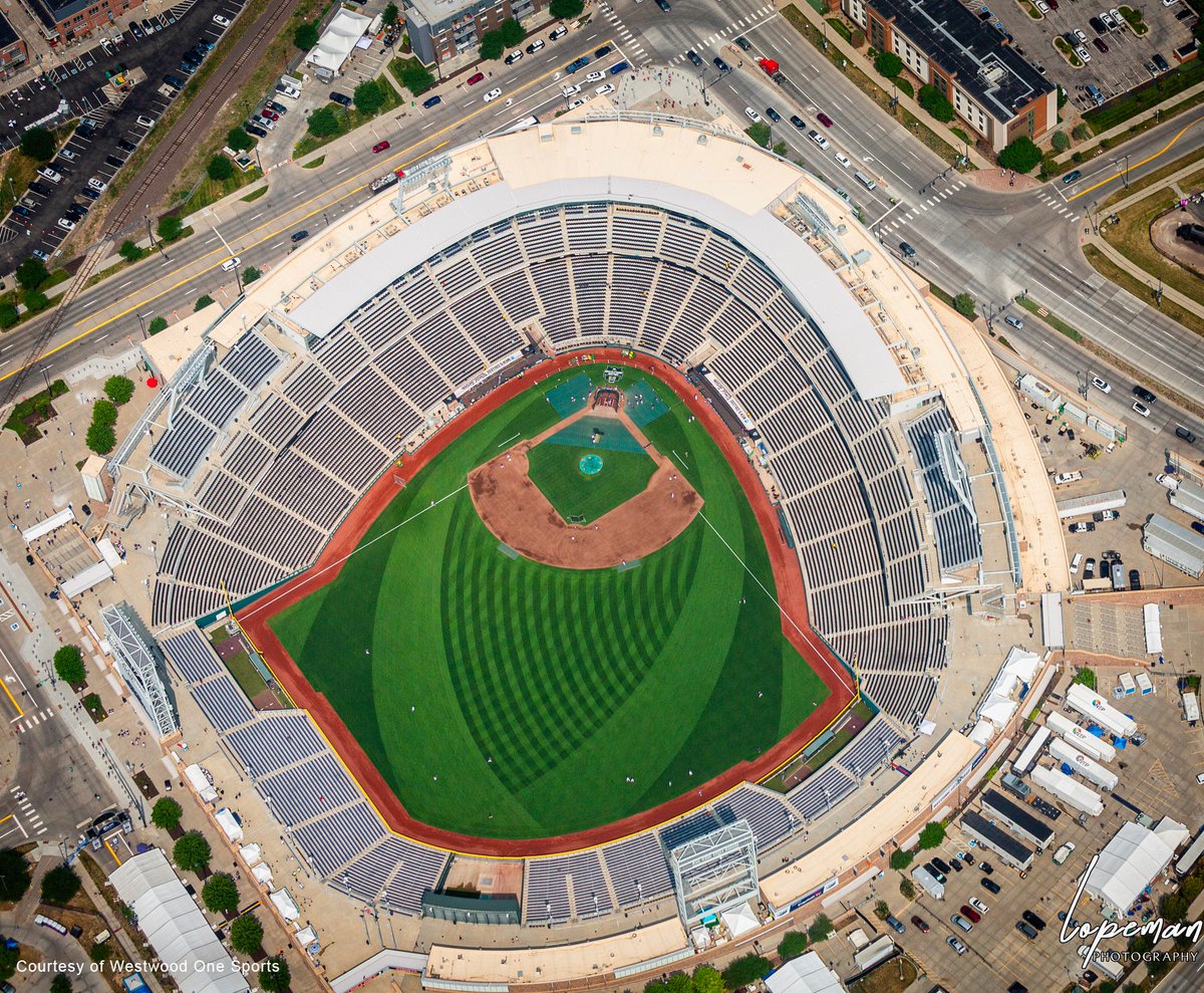 NCAA Baseball tweet media