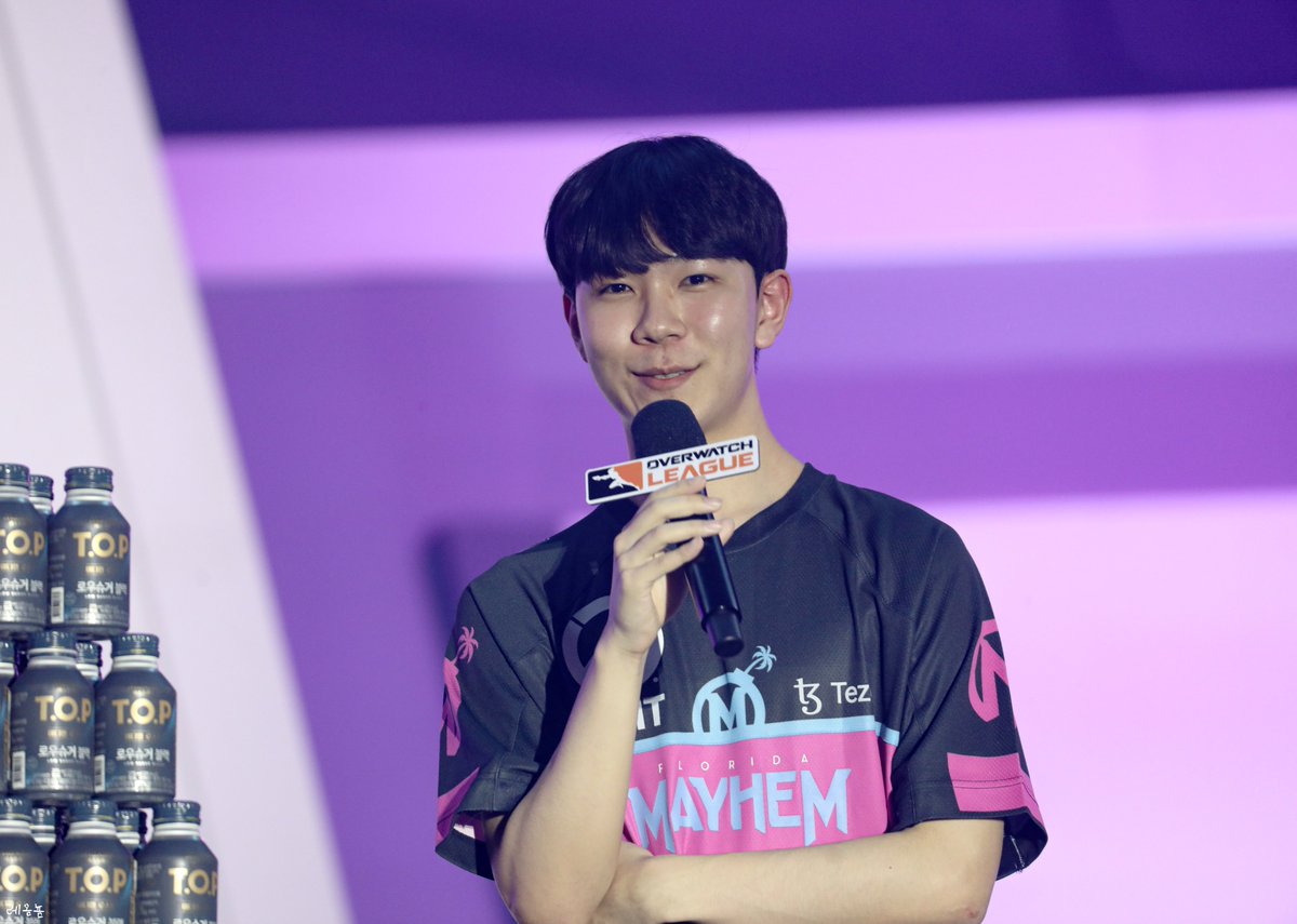 Lemito__photos's tweet photo. 230617 MSM

Florida Mayhem MER1T 인터뷰 순간 

#FloridaMayhem #LETHEMCOOK #MER1T #메리트 #최태민 https://t.co/qDqCtYz9s8