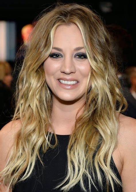 Who know's what direction FW is going? Here's KALEY CUOCO