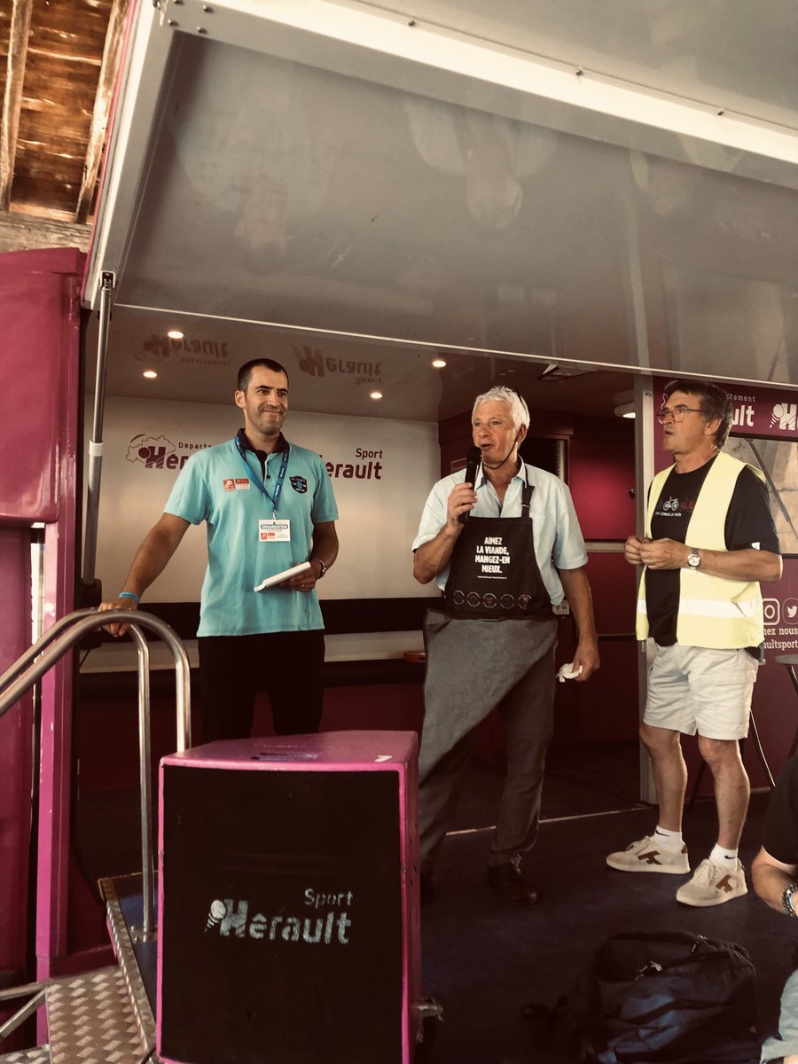 Interbev_Oc's tweet photo. ⁦@RouteOccitanie⁩ : de Gimont (32) à Nistos (65) avec la présence des filières Label Rouge et Bio (agneau, boeuf, veau)et de la viande chevaline au départ de la course comme à l’arrivée pour de nombreuses dégustations ⁦@LesFlexitariens⁩ ⁦@Interbev_fr⁩ https://t.co/mBmhWv8ulA