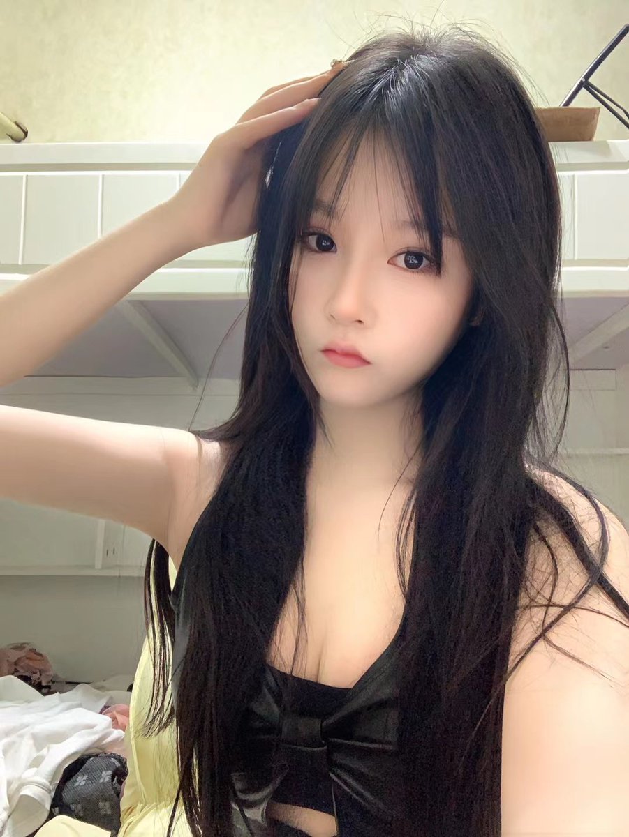whnglp1996's tweet photo. 各取所需，重庆的姐姐们看过来@重庆约炮＃重庆约炮，
我的小母狗2号 https://t.co/KENg8KcHCb