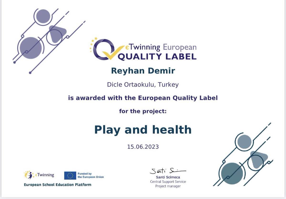 DicleSilopi's tweet photo. Okulumuz İngilizce öğretmeni Reyhan Demir ‘in kurucusu olduğu eTwinning projesi “Play and Health” Avrupa kalite etiketi almaya hak kazanmıştır. Öğretmenimizi ve projede yer alan öğrencilerimizi tebrik ederiz. @sirnakmem73 @Mirzacazim @SilopiMEM @bilennmurat @VahapDag https://t.co/Z5CwCpT8vD