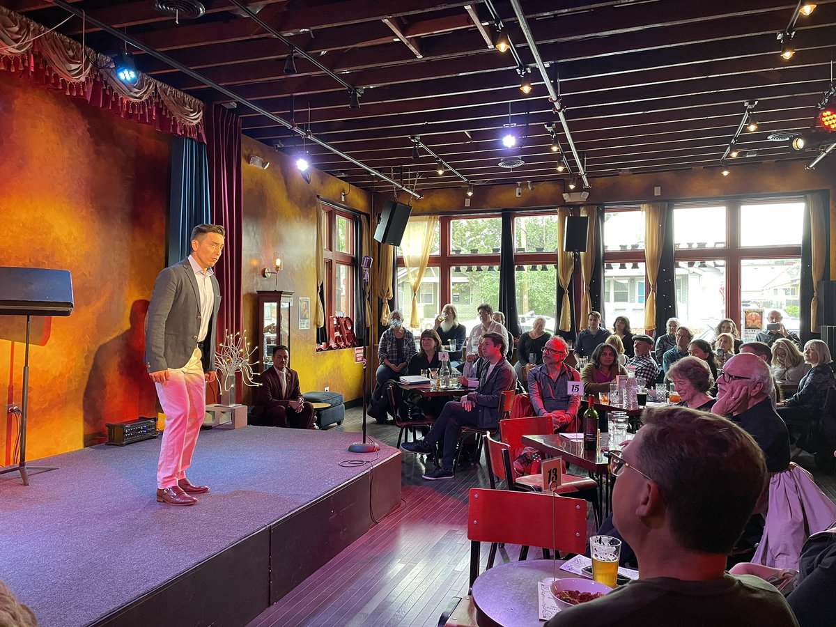 Celebrate summer and love with us tonight at TWITTERPATED! Tonight, June 17, 6pm at Enigma Bazaar. Tickets are $8 advance, $10 at the door eventbrite.com/e/opera-on-tap…